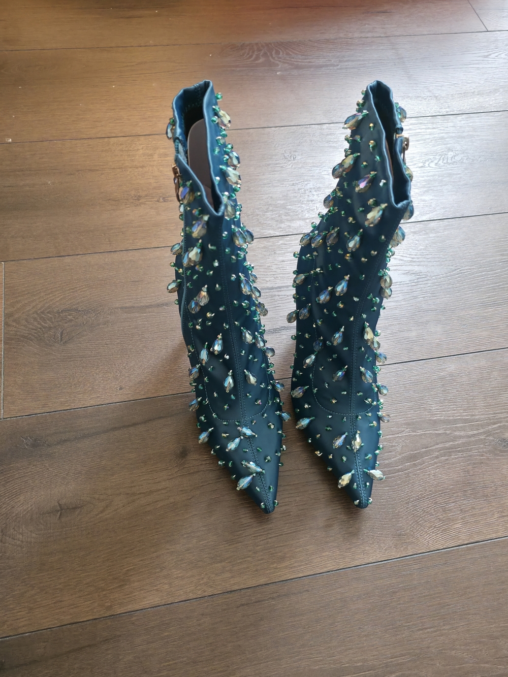 NWT Azalea Wang Teal Pointed-Toe Stiletto Booties with Green Crystal - Picture 2 of 5